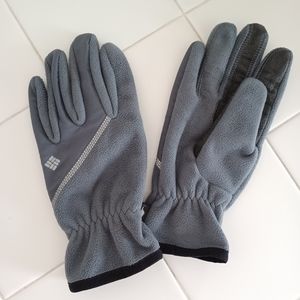 B2G1 Columbia Omni-heat outdoor gloves men's small with touch fingers